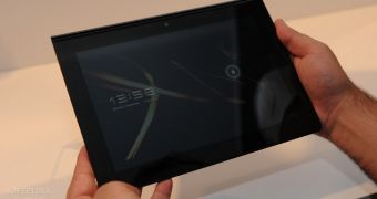 Sony Tablet S Supports PlayStation Controllers Now