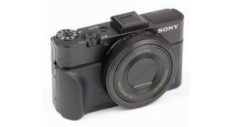 Sony DSC-RX100 Camera