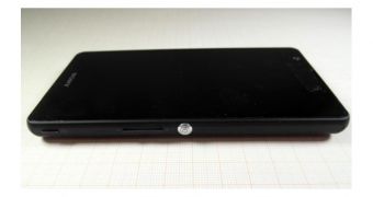 Xperia A emerges at the FCC