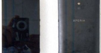 Sony Xperia UL with 5-Inch Display Leaks in Live Pictures