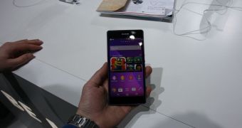 Sony Xperia Z2 Now Available in Stores in the UK