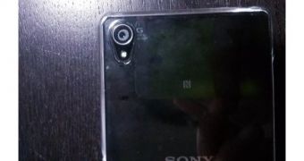 Allegedly leaked Xperia Z3 / Z3 Compact photo