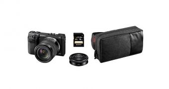 Sony Alpha NEX-7 Digital Camera Limited Edition Bundle with 18-55mm and 20mm Lenses