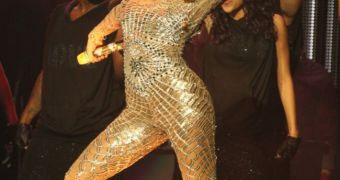 Jennifer Lopez performs at the KIIS FM’s Wango Tango 2011 concert