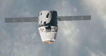 SpaceX's Dragon capsule approaching the ISS on May 25, 2012