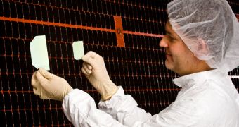 Spectrolab Produces 3 Millionth Solar Cell for Space
