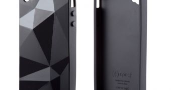 Speck's GEoMetric skin for iPhone 4