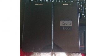 Sony Xperia Z3 next to Galaxy Note