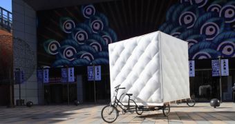 The Bao House is basically a cube attached to the back of a tricycle
