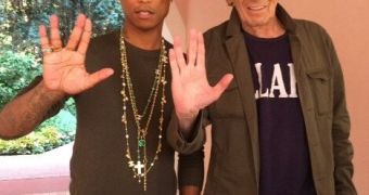 Pharrell geeks out with “Star Trek” star Leonard Nimoy, aka the original Spock