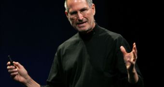 A picture of Steve Jobs during one of his latest keynote addresses