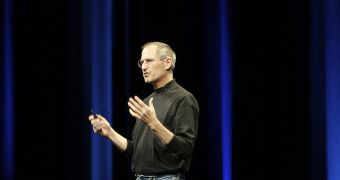 Steve Jobs is not left to rest in peace by spammers
