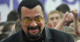 Steven Seagal is looking at a possible political career as Governor of Arizona
