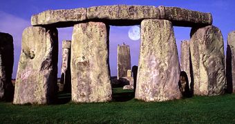 Stonehenge used to be a burial ground for elite families, archaeologists say