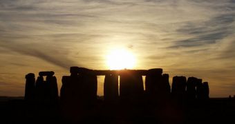 Stonehenge may have been built to mimic the piper illusion