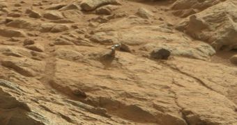 The shiny rock captured by Curiosity's Mastcam