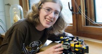 Anna Kornfeld Simpson with ther LEGO-based, chemical-detecting robot