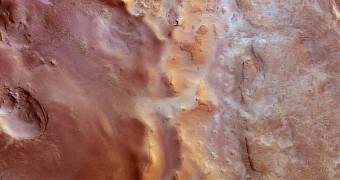 Stunning ESA Image Shows Carbon Dioxide Frost Covering Mars' Hellas Chaos