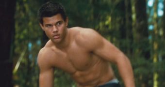 Taylor Lautner as Jacob Black in “New Moon”