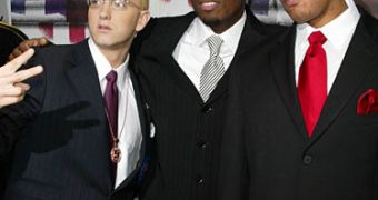 “Syllables” with Eminem, Dr. Dre, 50 Cent, Jay Z leaks online