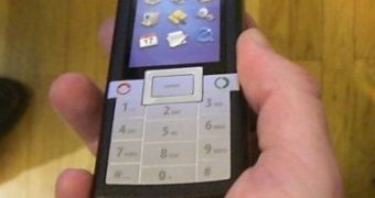 TI's Mobile Phone with Pico-Projector
