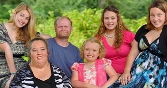 Here Comes Honey Boo Boo gets canceled in the wake of the molester dating scandal