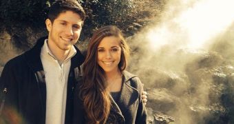 Ben Seewald and Jessa Duggar are “dating with the intent to marry,” TLC proudly announces