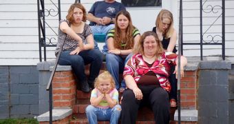 Promotional shot for TLC's new series, “Here Comes Honey Boo Boo”