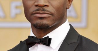 Taye Diggs caught robber inside his house, ran after him, detained him until police arrived