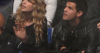 Taylor Swift and Taylor Lautner enjoy a hockey date over the weekend, spark speculation about dating