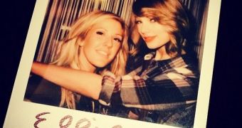 Taylor Swift reveals new bob hairdo in a photo with Ellie Goulding