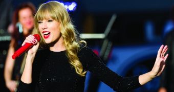 Taylor Swift is sued by promoters who claim she walked away with $2.5 million (€1.86 million) for doing absolutely nothing