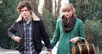 Harry Styles and Taylor Swift dated for about 3 months in 2012-2013, are now back together
