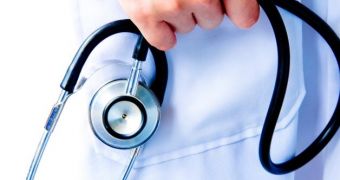 Teenage Boy Carrying a Stethoscope Poses as Doctor for a Month