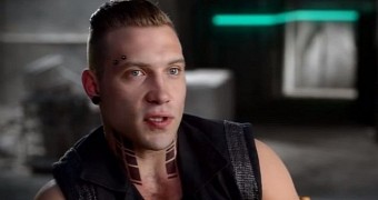 Jai Courtney in the action movie “Divergent”: look for him in theaters in 2015 in “Terminator: Genisys”