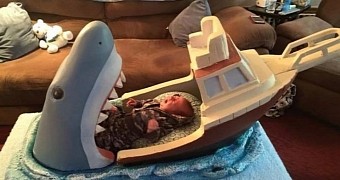 Baby crib looks rather terrifying