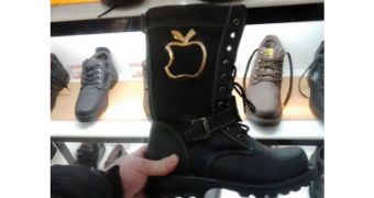Apple boot