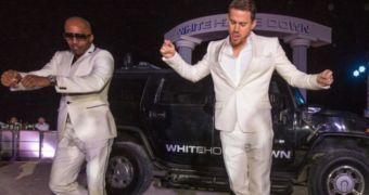 Jamie Foxx and Channing Tatum bust a move at the Cancun premiere of “White House Down”