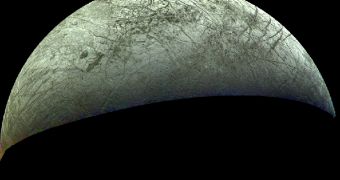 Voyager 2's image of Europa taken in 1979