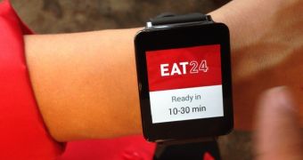 First Android Wear apps appear in the wild