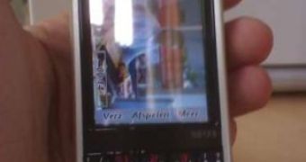The First Video of Sony Ericsson's P700i