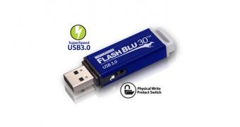 Kanguru FlashBlu30 flash drive