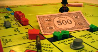 The US economy now ressembles a poorly-played game of Monopoly