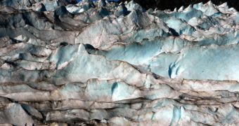 Ice wall in Mendenhall Glacier, Alaska, contains frozen clues to environmental change