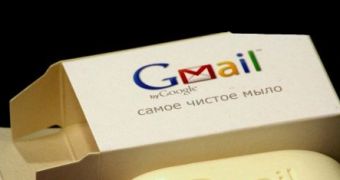 Google leaks Gmail users' names