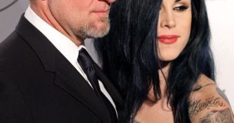 Kat Von D poses with Jesse James, shows off her engagement ring