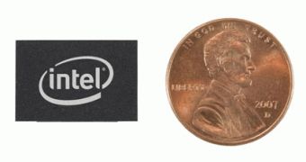 The Intel Z-P140 PATA SDD next to a penny