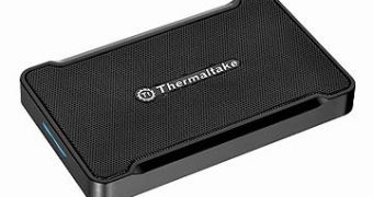 Thermaltake Intros Max Series HDD Enclosure and SSD/HDD Rack