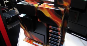 Thermaltake's Fiery Level 10 Chassis Scorches CeBIT