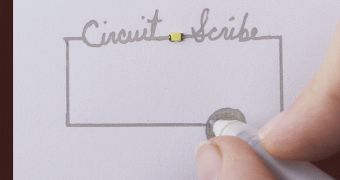 Circuit Scribe draws circuits with silver ink